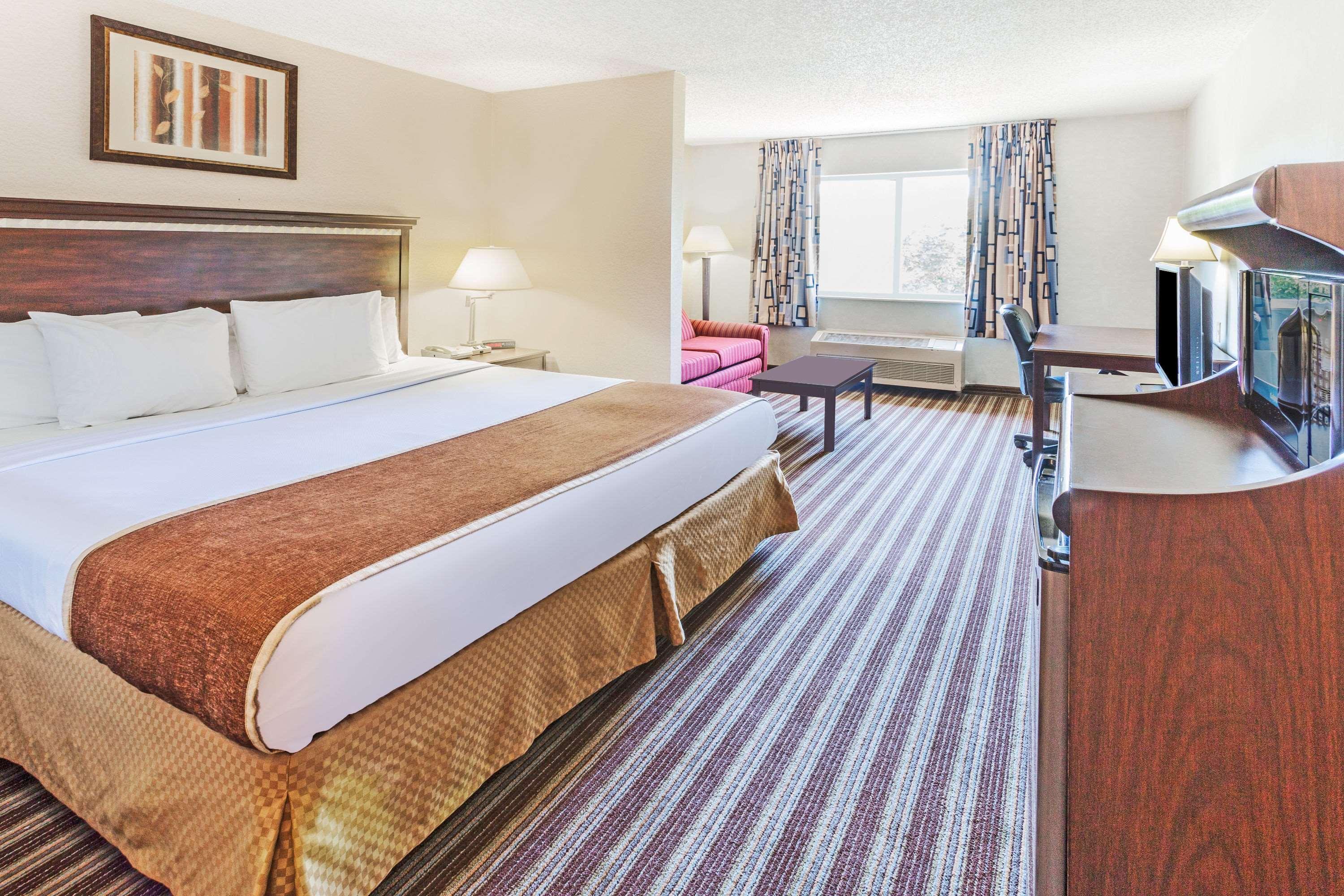 Days Inn & Suites By Wyndham Vancouver Kültér fotó